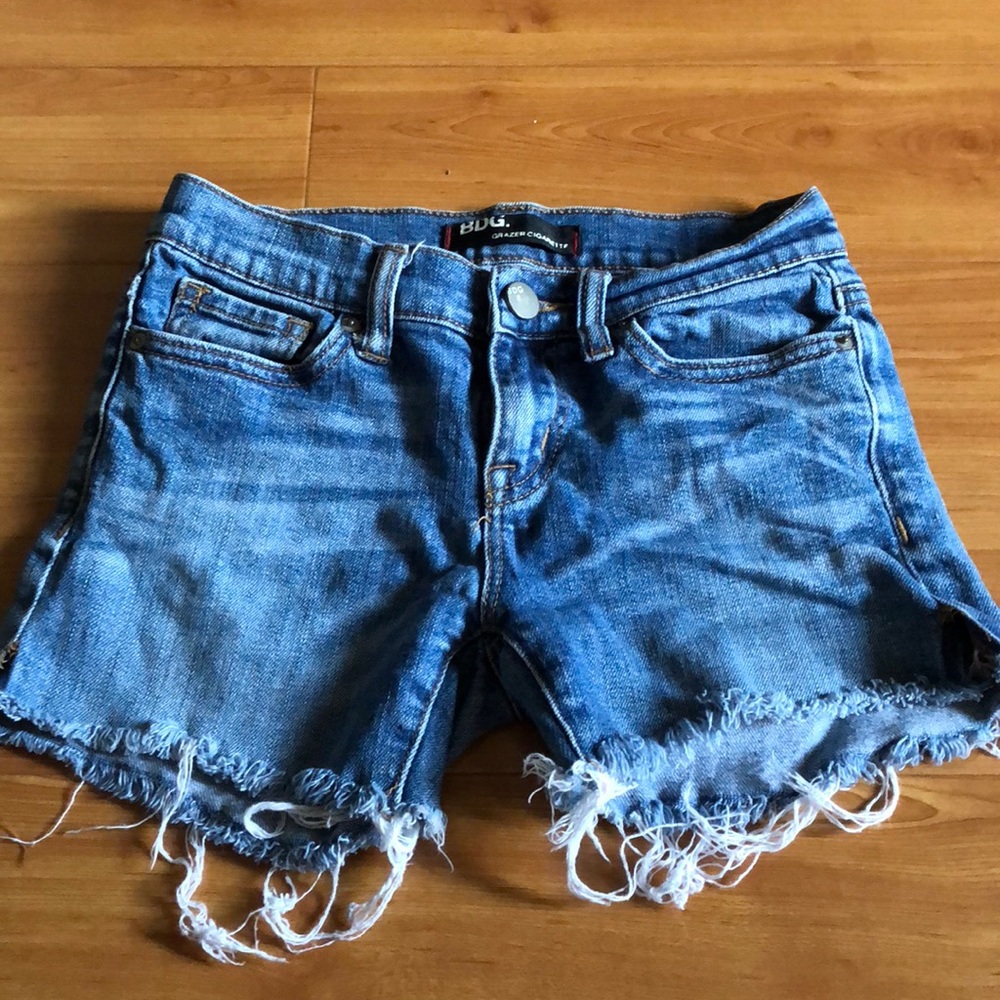 BDG/ Urban Outfitters cut off short shorts